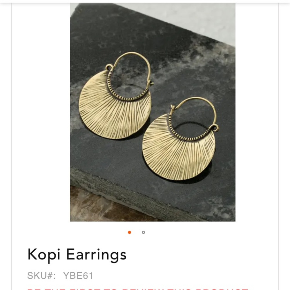 Beautiful Earrings from Eastern Serenity
